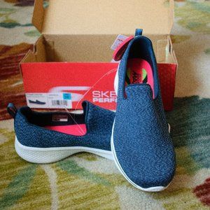 Skechers Performance Go Walk 4 (Size 10)